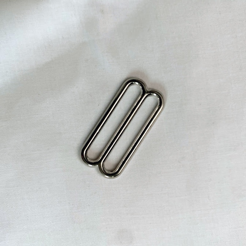 25mm (1)  Die Cast Nickel Metal Tri-Glides