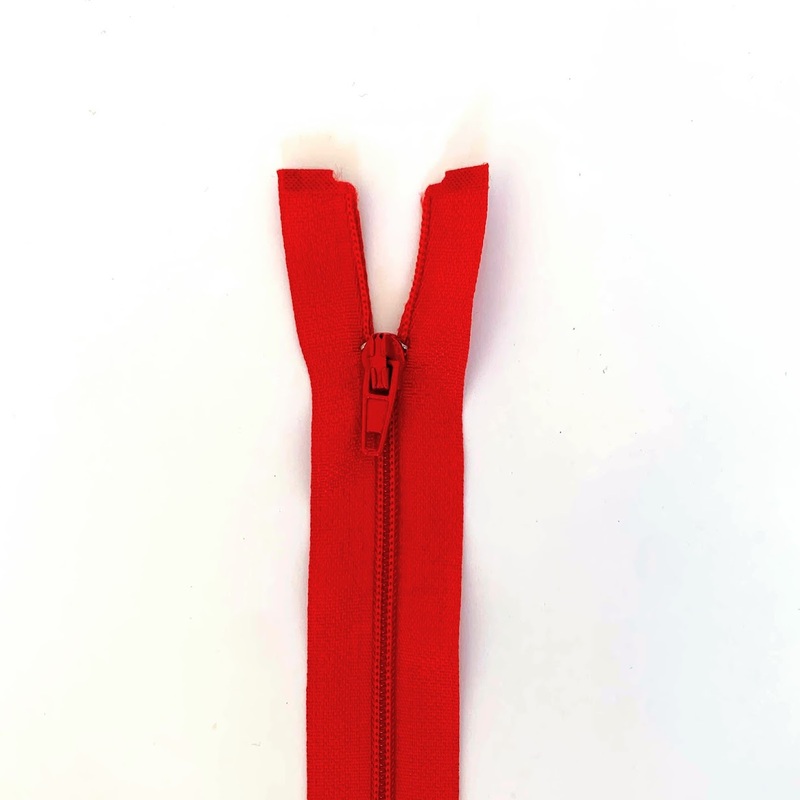 Lightweight Open Ended Separating Zipper 60cm (24) No. 3 - Red
