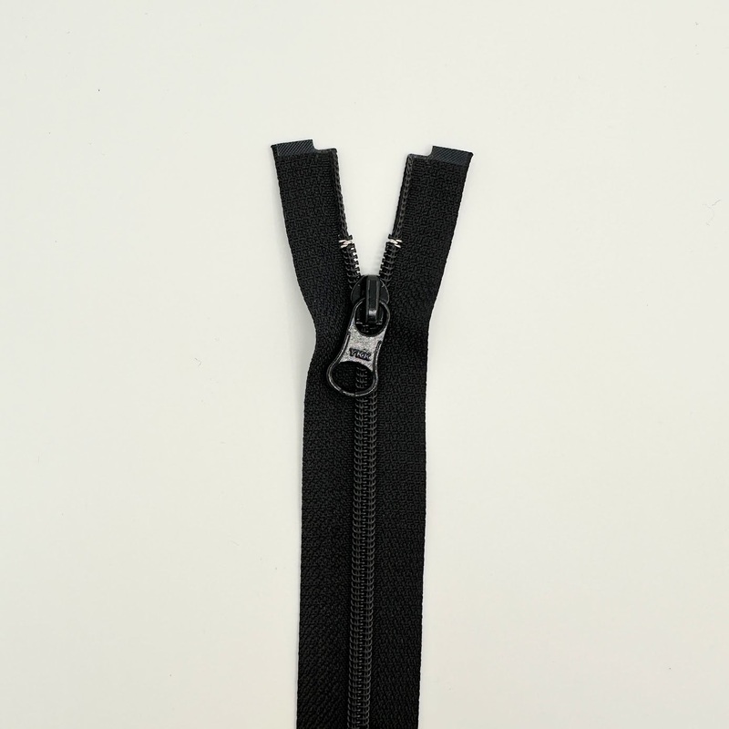 Midweight Open-End Zipper #4.5 39cm (15.5) - Black