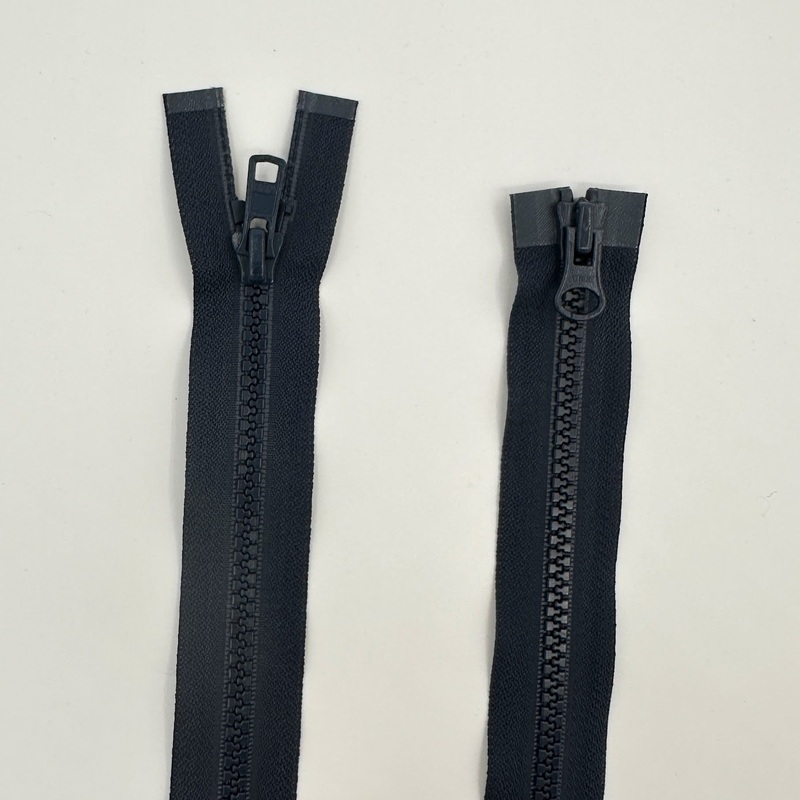 Two Way Separating Zipper - Light Weight #5 Plastic Coil 76cm (32) - Navy