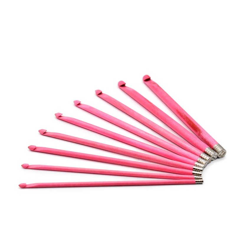 Blush Crochet Hook-D 3.25mm & E 3.5mm & F 3.75mm & G 4.0mm & 4.5mm & H 5.0mm & I 5.5mm & J 6.0mm & K 6.5mm & L 8.0mm & M 9.0mm & N 10.0mm & P 11.5mm & 16 11.5mm & 17 12.75mm