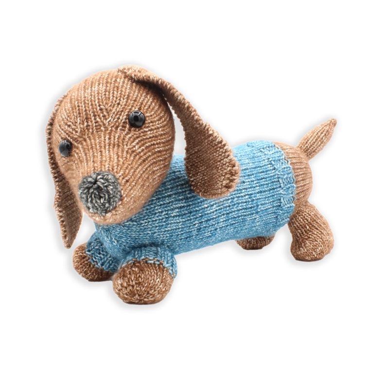 Ria the Knit Dachshund